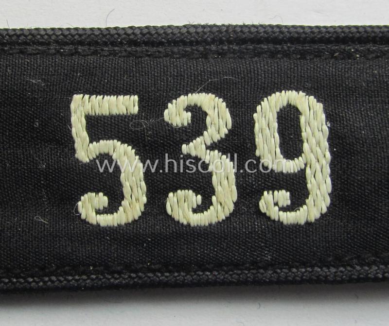 Attractive - and naturally single! - so-called: 'DJ- o. Deutsches Jungvolk' shoulderstrap as was intended for usage by a: 'DJ-Mitglied' serving within the: 'Bann 539' (539 = 'Vöcklabruck') and that still shows its period-attached, 'RzM'-eti...
