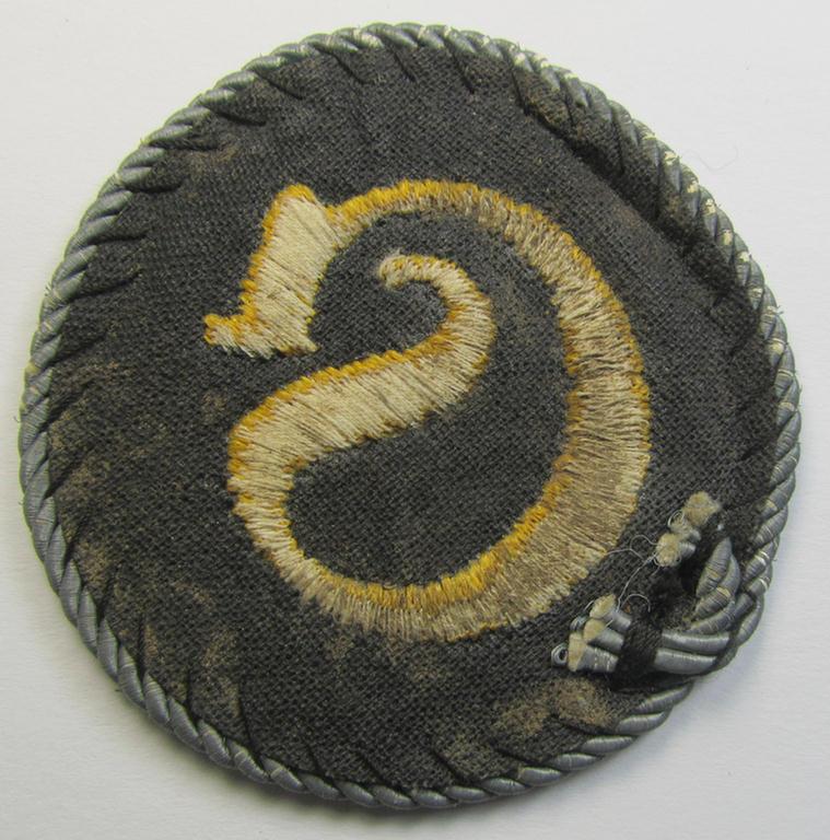 Neat, WH (Heeres) so-called: trade- and/or special-career arm-insignia (ie. 'Laufbahn- o. Tätigkeitsabzeichen') as intended for a: 'Geprüfter Schirrmeister' (being a machine-embroidered 'variant'