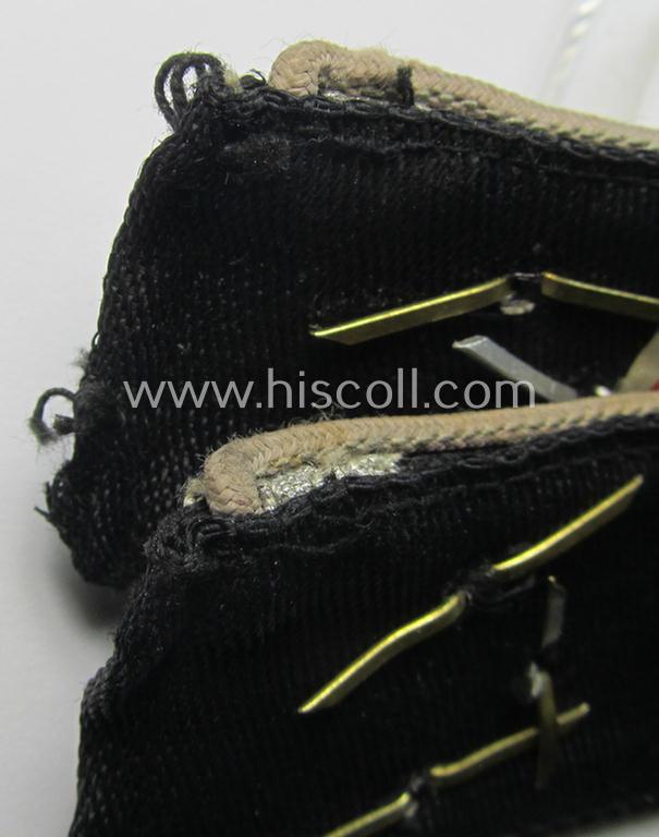 Superb - fully matching albeit clearly used! - white-piped, so-called: 'Reiter-HJ' (ie. 'HJ-Streifendienst') shoulderstrap-pair as was intended for a: 'HJ-Gefolgschaftsführer' who was attached to the: 'Bann 273' (273 = Kalenberg (Hannover-Süd...