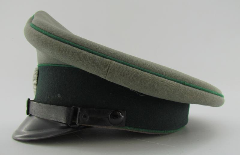 Wehrmacht Gebirgsjäger Enlisted/NCO Visor Cap