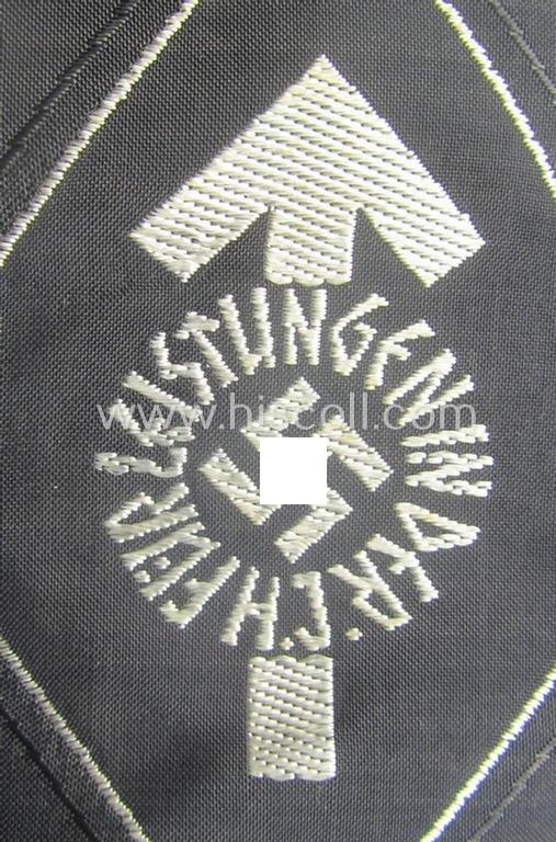 HJ- (ie. 'Hitlerjugend') 'Leistungsabzeichen in Silber in Stoff' that retains its period-attached 'RzM'-etiket