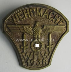 Golden-bronze-toned, W.H.W.- (ie. 'Winterhilfswerke'-) related day-badge (ie. 'tinnie')...