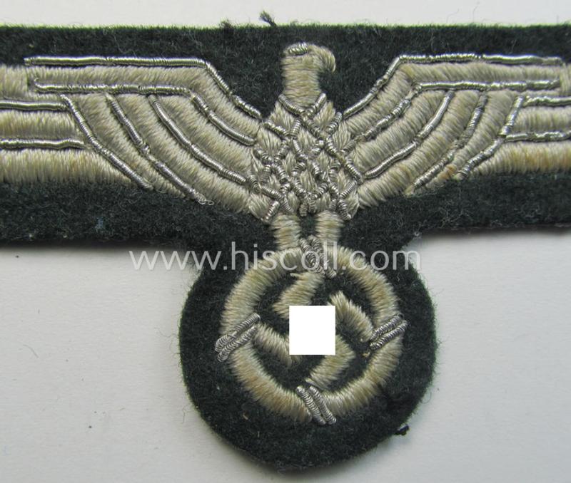 Interesting, 'Extra Qualität', WH (Heeres) EM/NCO- (evt. officers'-) type, machine-embroidered breast-eagle (ie. 'Brustadler für Mannschaften u. Uffz. des Heeres') as fairly unusally embroidered onto a darker-coloured background