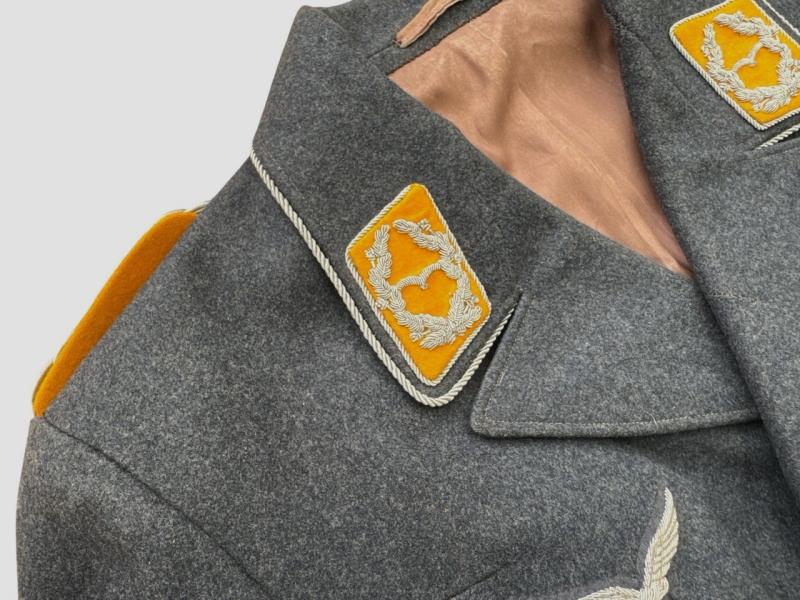 Luftwaffe Officer’s Tunic – Major (Flieger/Fallschirmjäger Branch)