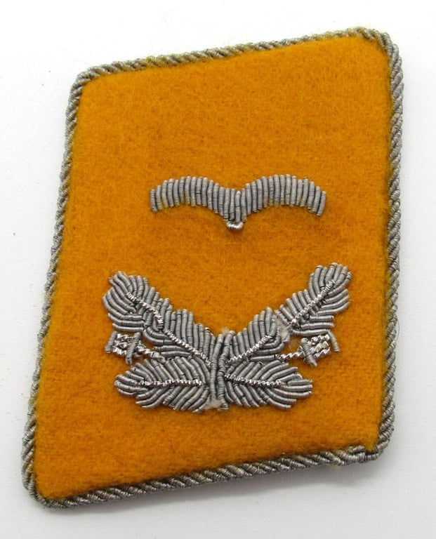 Luftwaffe Flight/FJ 'Leutnant' Collar Tabs