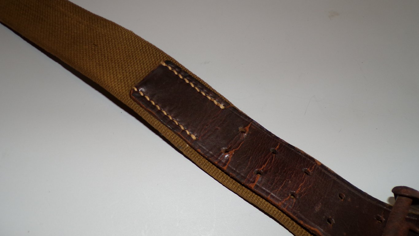 Tropen koppel (tropical belt and buckle)