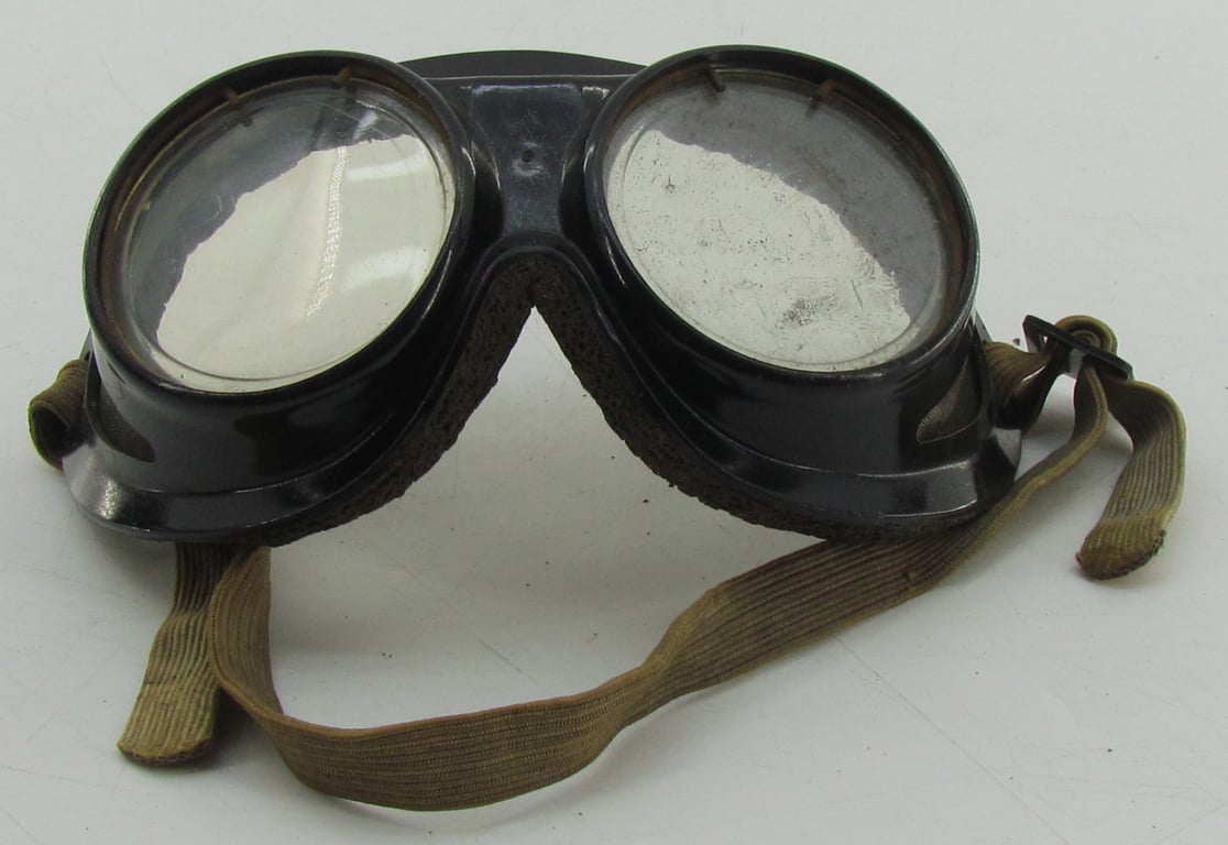 Luftschutz / Civil Defence Protective Goggles