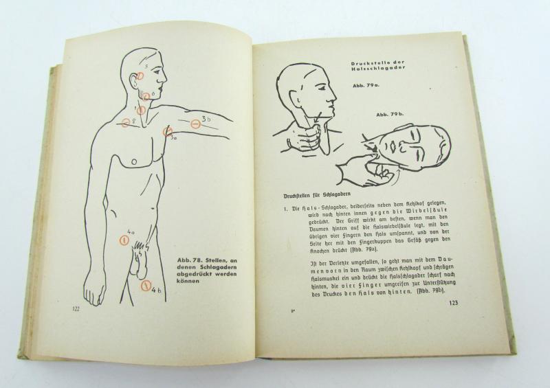 DRK 'Amtliches Unterrichtsbuch über Erste Hilfe'