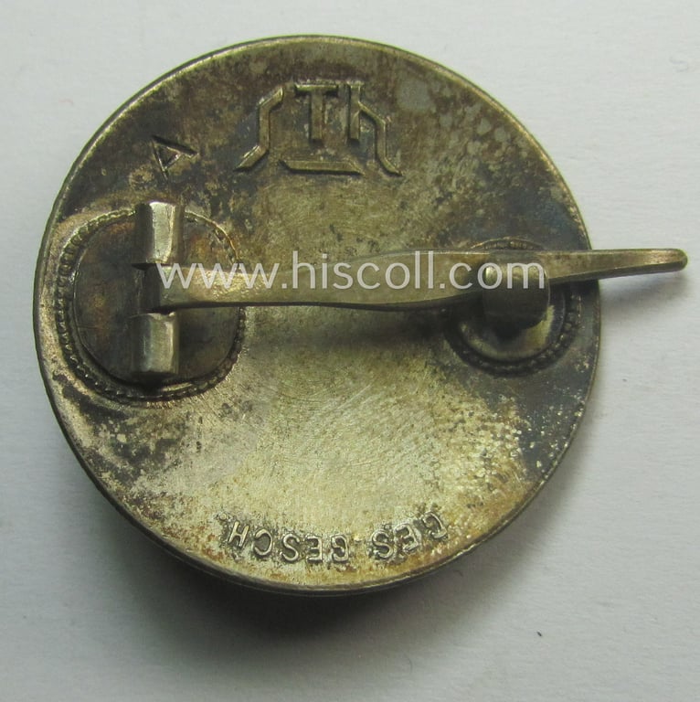 'Der Stahlhelm' - Bund der Frontsoldaten (Sta) - Eintrittsabzeichen 1932' being a non-engraved- (albeit 'A'-marked) example