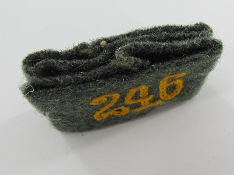 Wehrmacht ( Heer ) Slip on cyphers for shoulder boards