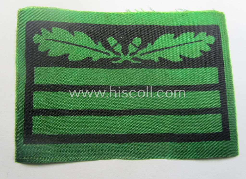 Pair of officers'-pattern, WH (Heeres o. Waffen-SS) rank-insignia-bars (for usage on the various camouflaged-uniforms) as was used by an officer holding the rank of: 'Hauptmann' (ie.: 'SS-Hauptsturmführer')