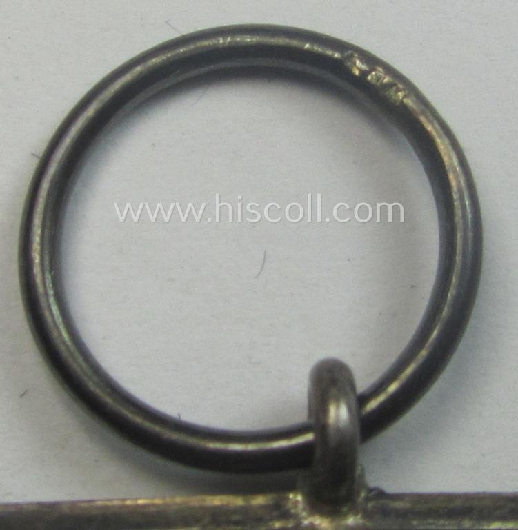 WWI-period: 'Eisernes Kreuz II. Klasse' (being a fully untouched and maker- (ie. 'W&S'-) marked example that comes with its period ribbon ie. 'Bandabschnitt')