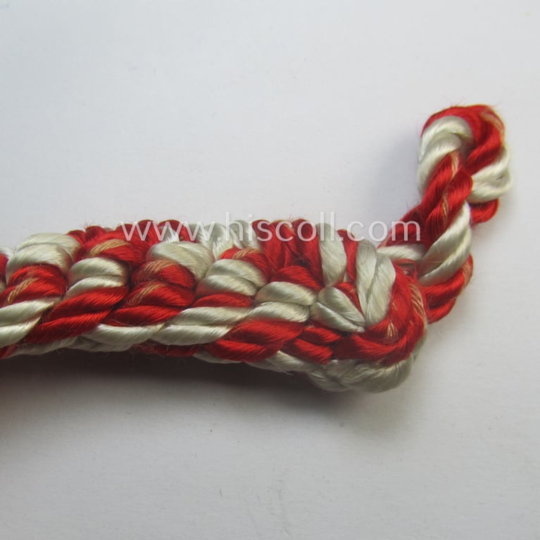 Attractive - and scarcely encountered! - HJ/DJ (ie. 'Hitlerjugend' etc.) so-called: 'leaders-lanyard' (ie. 'Führerschnur') as was intended for usage by a youth-member holding the rank of: 'HJ-Kameradschaftsführer' (ie. 'DJ-Fähnleinführer')