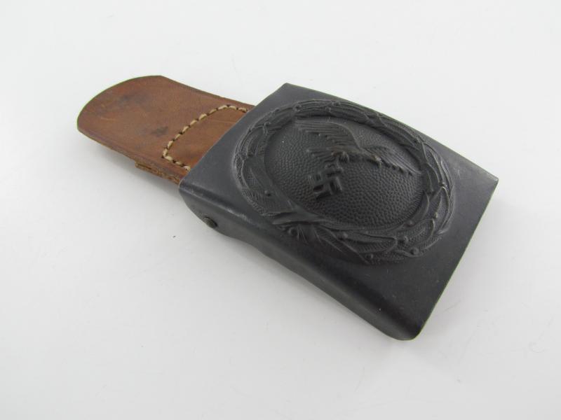 Luftwaffe belt buckle by Hermann Aurich 1940 ( Mint )