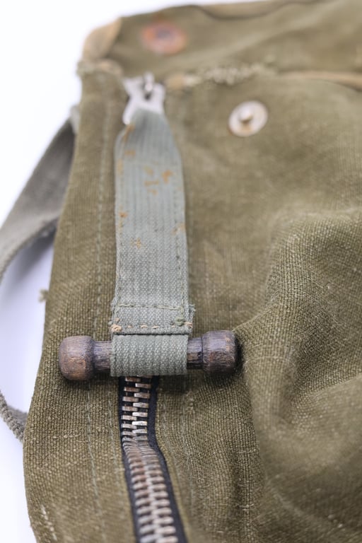 LW Paratrooper Gas Mask Carry Bag