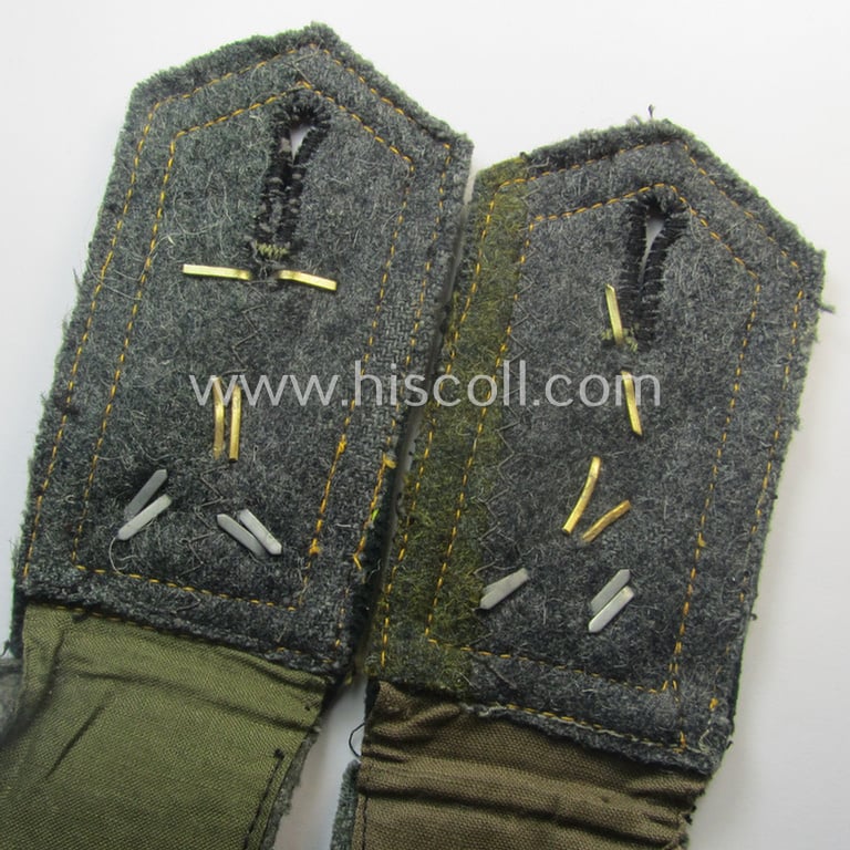 Superb - fully matching and not that easily found! - pair of neatly 'cyphered' (and I deem somewhat later-war-pattern!) WH (Kriegsmarine) NCO-type shoulderstraps as was intended for a: 'Stabsfeldwebel eines Küsten-Artillerie-Rgts. o. Abtlgs.'
