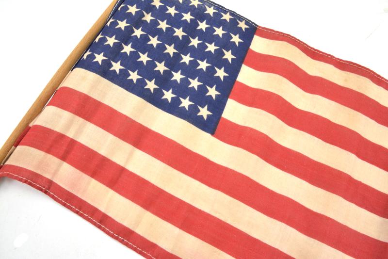 US WW2 48 Star Stars & Stripes Flag on Pole