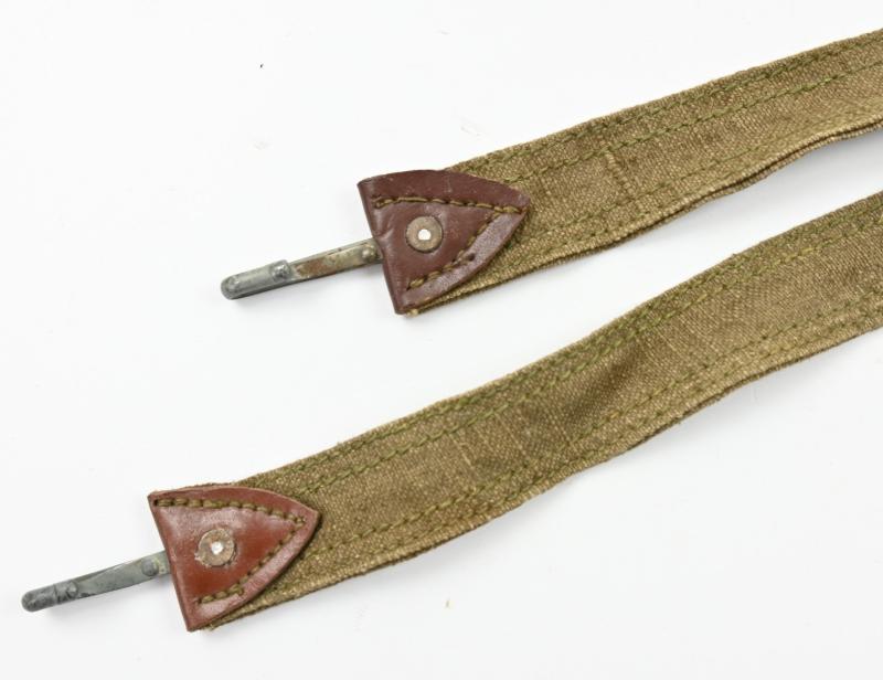 German WH M43 Breadbag strap