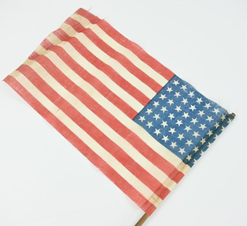 US WW2 48 Star Stars & Stripes National Flag with Pole