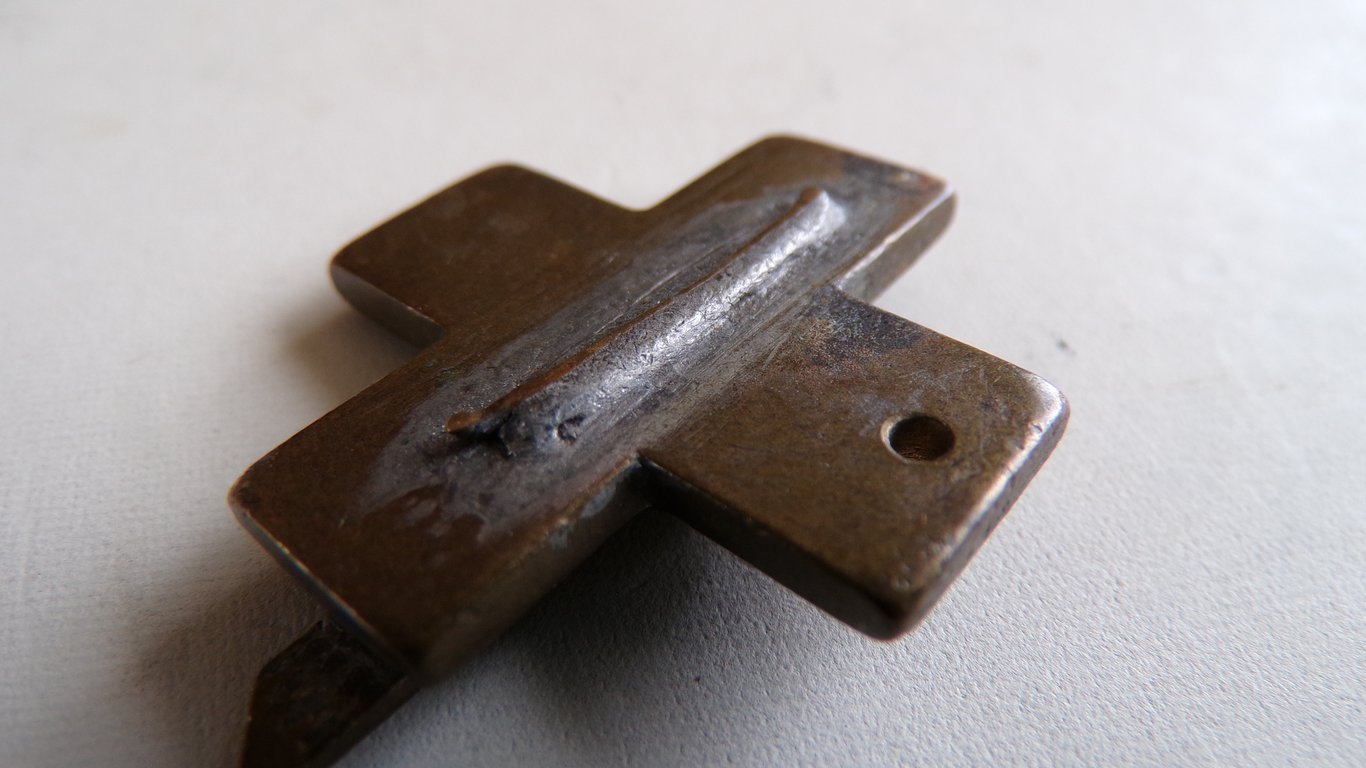 Kriegsmarine 10th U-Boat Flotilla Cap Badge