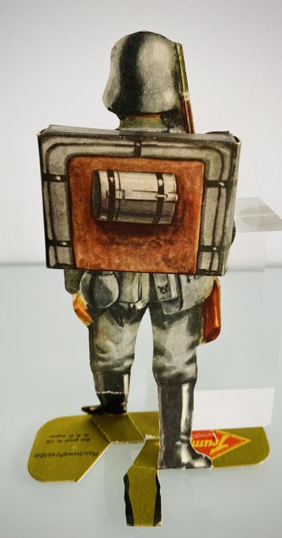 Trumpf chocolate paper reichswehr soldier