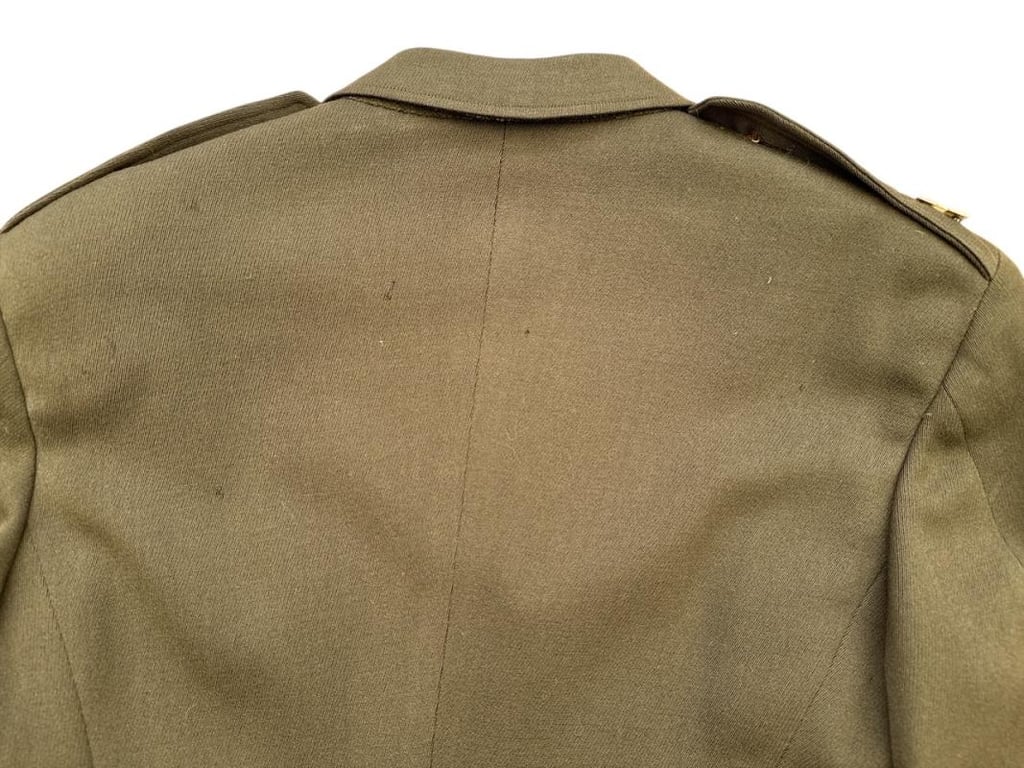 US WWII Class A Tunic Mountain Division Officer and Side Cap