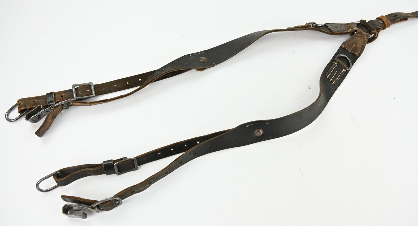 German WH Combat Y-Strap 1941