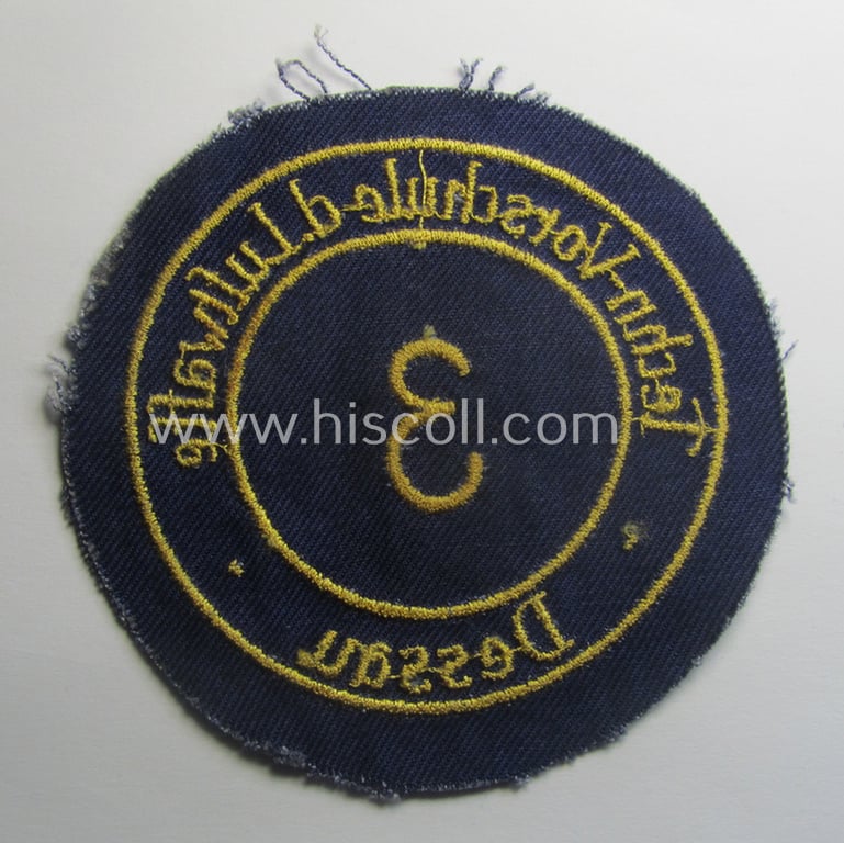 HJ- (ie. 'Flieger-HJ') specialist-armbadge (or: 'Schulabzeichen') depicting the text: 'Techn. Vorschule d. Luftwaffe - 3 - Dessau'