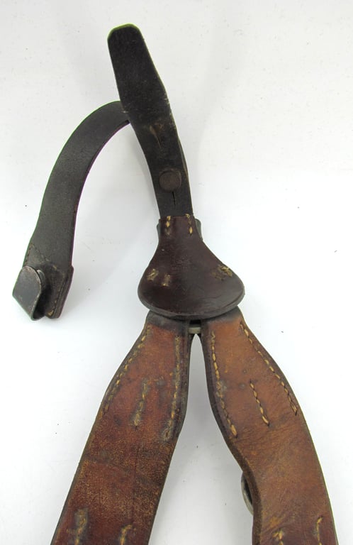 Early Wehrmacht Y-Straps – 1940 "Hidden-Stitch"