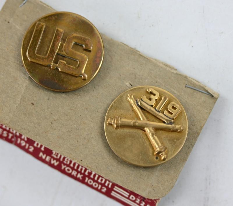 US WW2 82nd Airborne Division 319th GFAB Collar Disk Set
