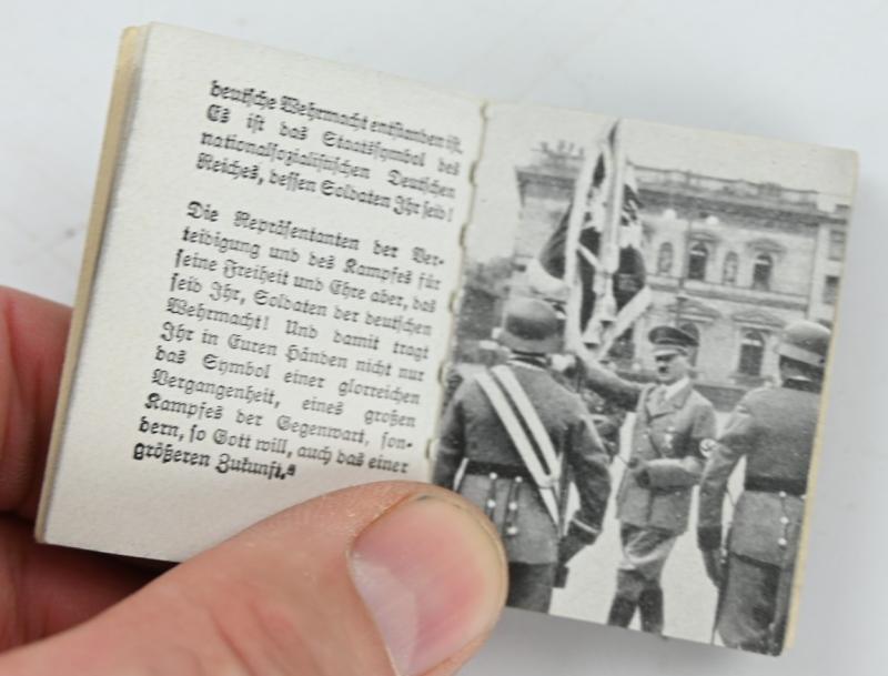 German WHW Pocket Booklet 'Der Fuhrer, macht Geschichte'