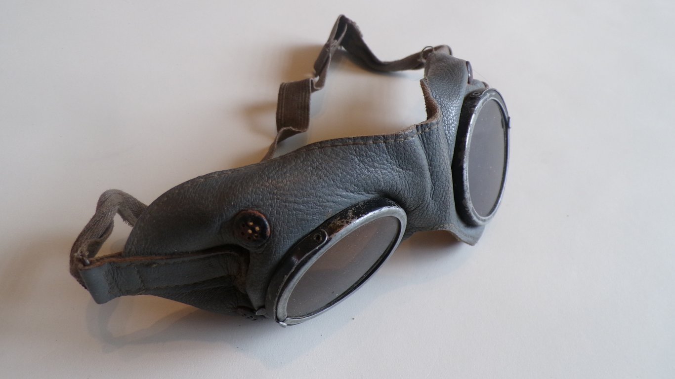 Leather and Aluminum Combat Sun/Dust Goggles