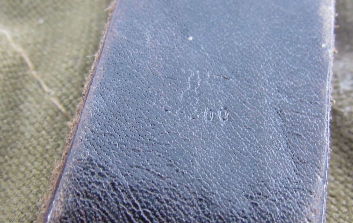 Wehrmacht MP40 Magazine Pouch – 1943