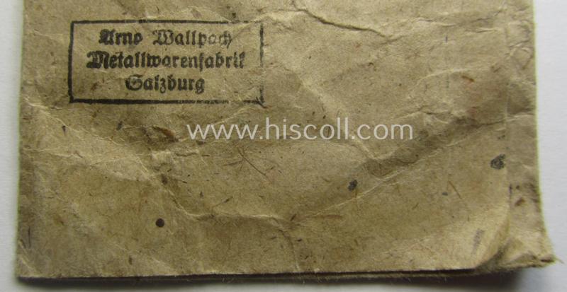 WH (Luftwaffe), typical 'Zellstoff'-based (and neatly 'Arno Wallpach Metallwarenfabrik - Salzburg'-marked!) medal-pouch as was intended for a: 'Luftwaffen Erdkampf-Abzeichen' (or: LW ground-assault badge)