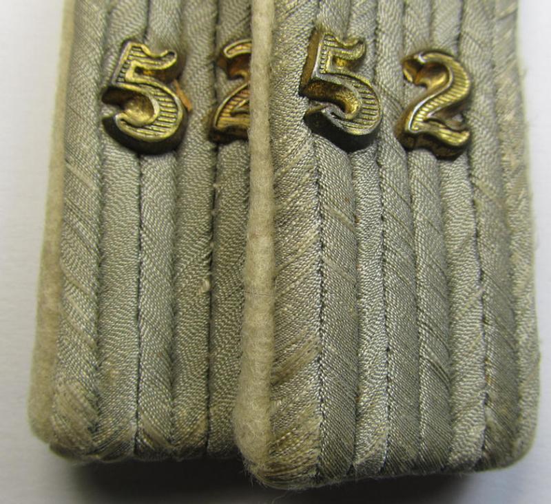 Attractive - and fully matching! - pair of neatly 'cyphered', WH (Heeres) officers'-type shoulderboards as was intended for - and clearly worn by! - a: 'Leutnant des Infanterie-Batallions 52'