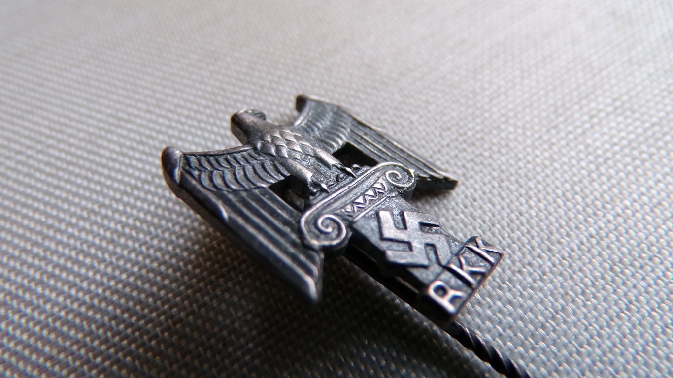 RKK Enamel Membership Stick Pin Deschler