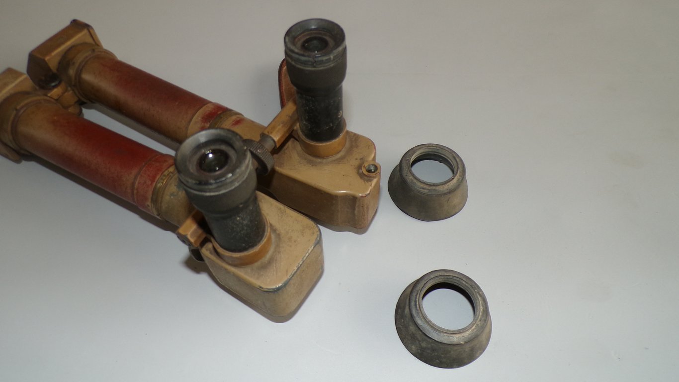 Heer Camouflaged 8x24 Handwinkelfernrohr