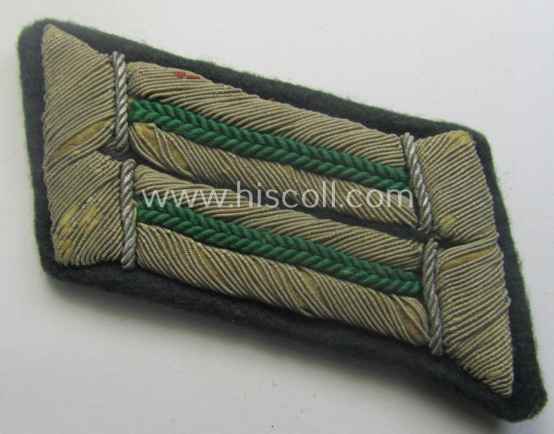 Pair of WH (Heeres) collar-tabs (ie. 'Kragenspiegel für Offiziere') as piped in the desirable green- (ie. 'grüner'-) coloured branchcolour as was intended for an: 'Offizier eines Jäger- o. Gebirgsjäger-Rgts.'