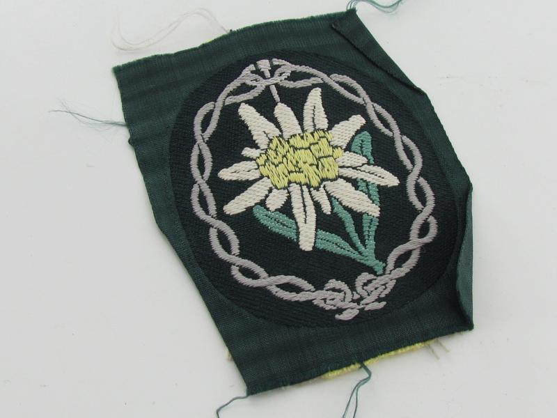 Wehrmacht Gebirgsjäger Edelweiss ‘BeVo’ sleeve badge