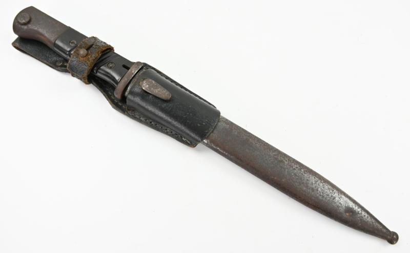 German WH K98 Mauser Bayonet with Frog