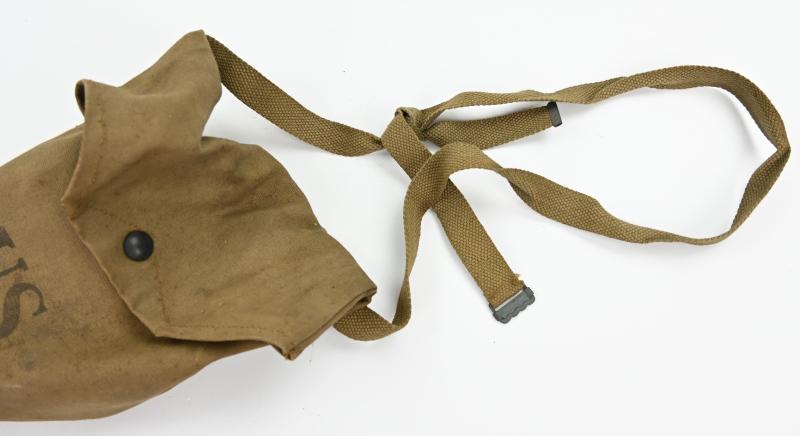 US WW2 Non-Combatant Gasmask Set