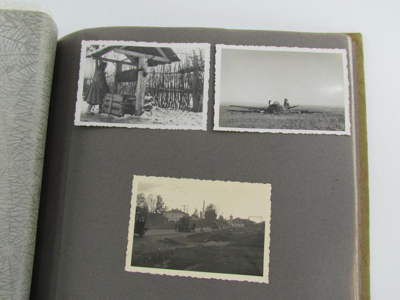 Wehrmacht. A Private Wartime Photo Album ,,Aus Grosser Zeit"