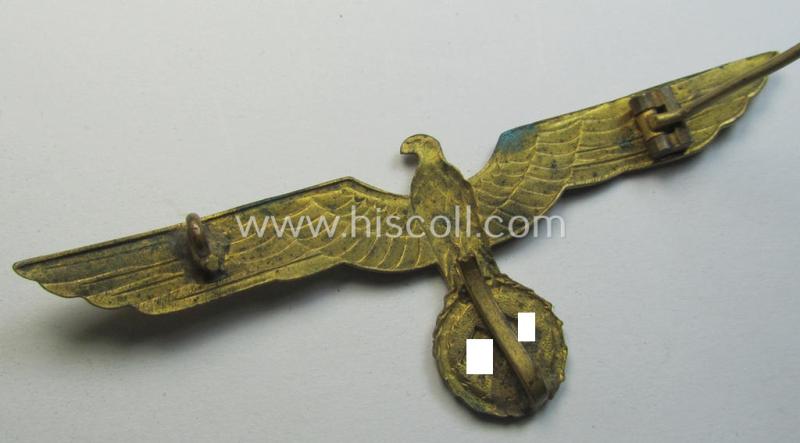 WH (Kriegsmarine o. Heeres) bright-golden-toned, regular-weight breast-eagle ('Brustadler') as was specifically intended for usage on the white-coloured, naval summer-tunics (ie. 'WH-KM Sommerblusen')