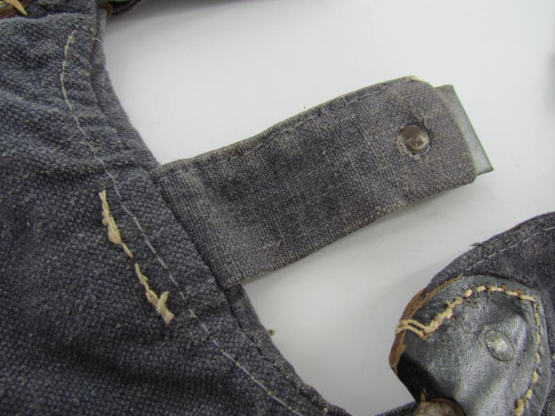 Luftwaffe M31 Bread Bag With Carrying Strap 1942