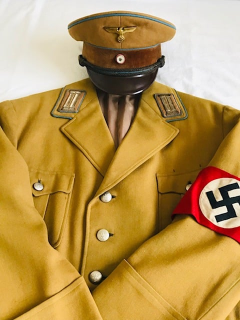 POLITICAL LEADERS’ EARLY TUNIC RANK OF ORTSGRUPPE LEADER