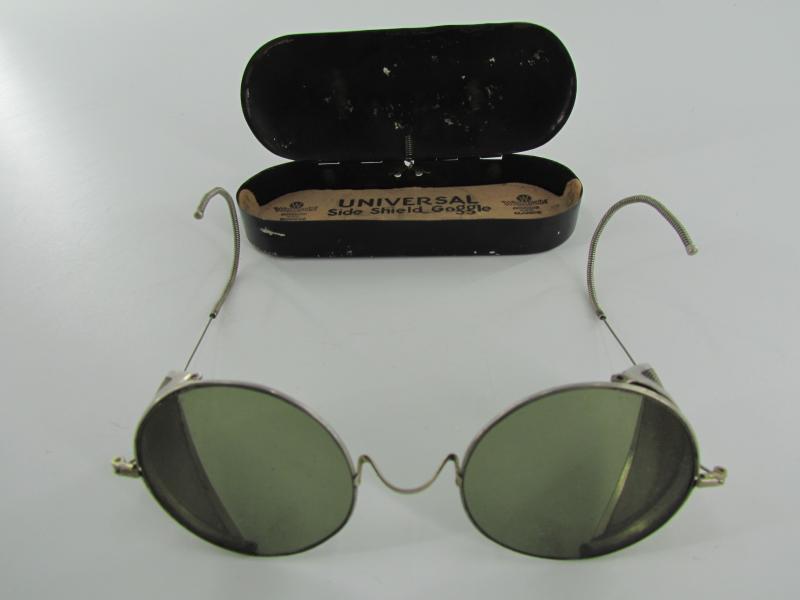 Willson Goggles in Original Case