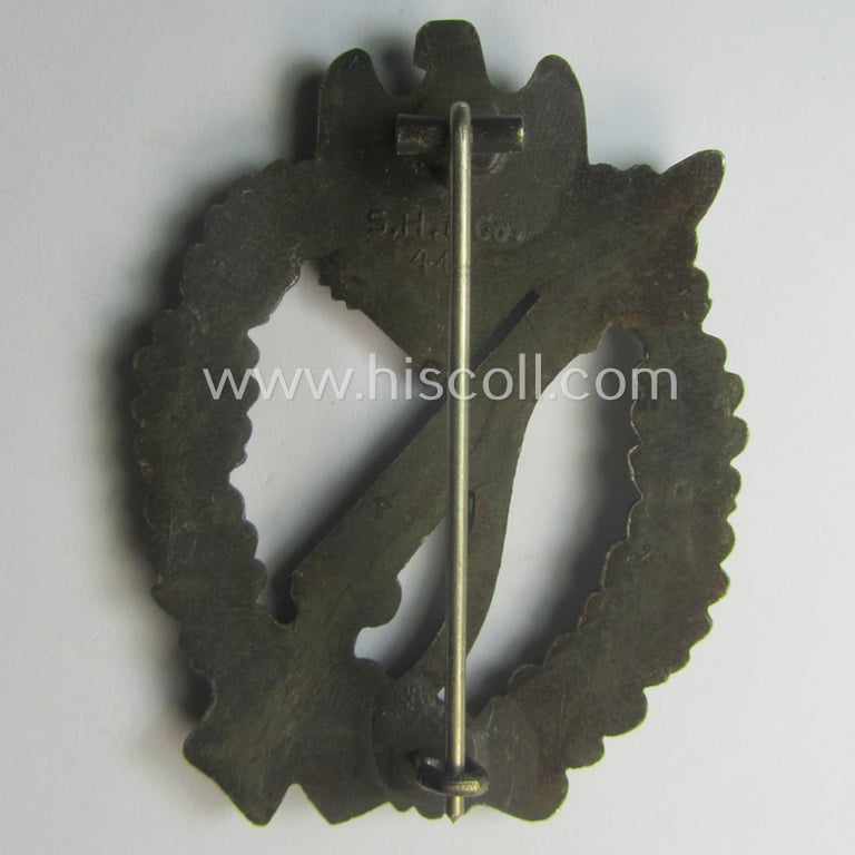 Superb - and very detailed! - 'Infanterie Sturmabzeichen in Bronze' (or: bronze-class infantry assault-badge ie. IAB) being a maker- (ie. 'S.H.u.C.o. 41'-) marked example as executed in bronze-toned, zinc-based metal (ie. 'Feinzink')