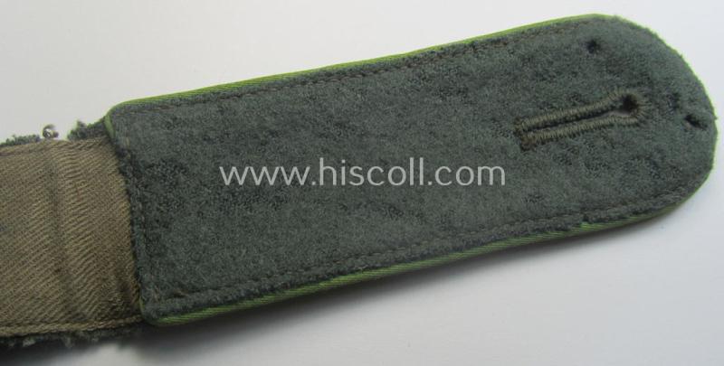 Single, WH (Heeres) (I deem) mid-war period- (ie. 'M43'-pattern-) EM-type shoulderstrap as was intended for usage by a: 'Soldat der Panzer-Grenadier-Trpn.'