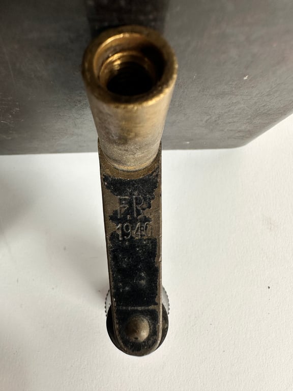 Nice original German WW2 FF33 Field Telephone (Feldfernsprecher 33) 1940