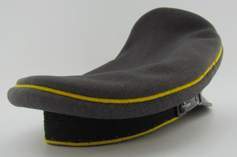 Luftwaffe EM/NCO visor cap for Pilot or Fallschirmjäger